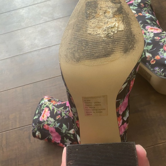 Steve Madden Lombard Floral Sock boots - Picture 4 of 15